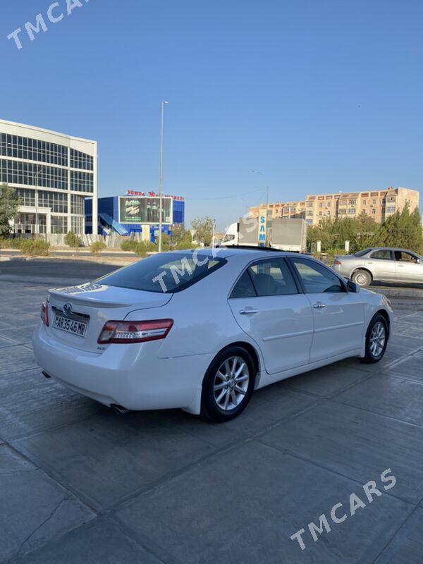 Toyota Camry 2010 - 175 000 TMT - Мары - img 2