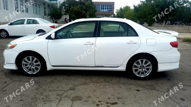 Toyota Corolla 2011 - 135 000 TMT - Гызыларбат - img 2