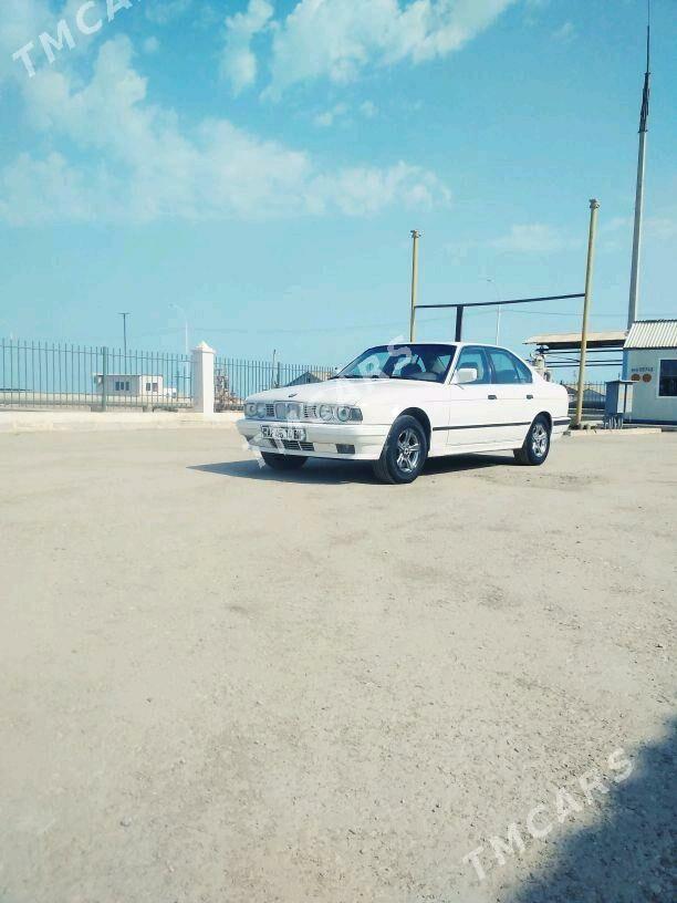 BMW 525 1991 - 39 000 TMT - Esenguly - img 5