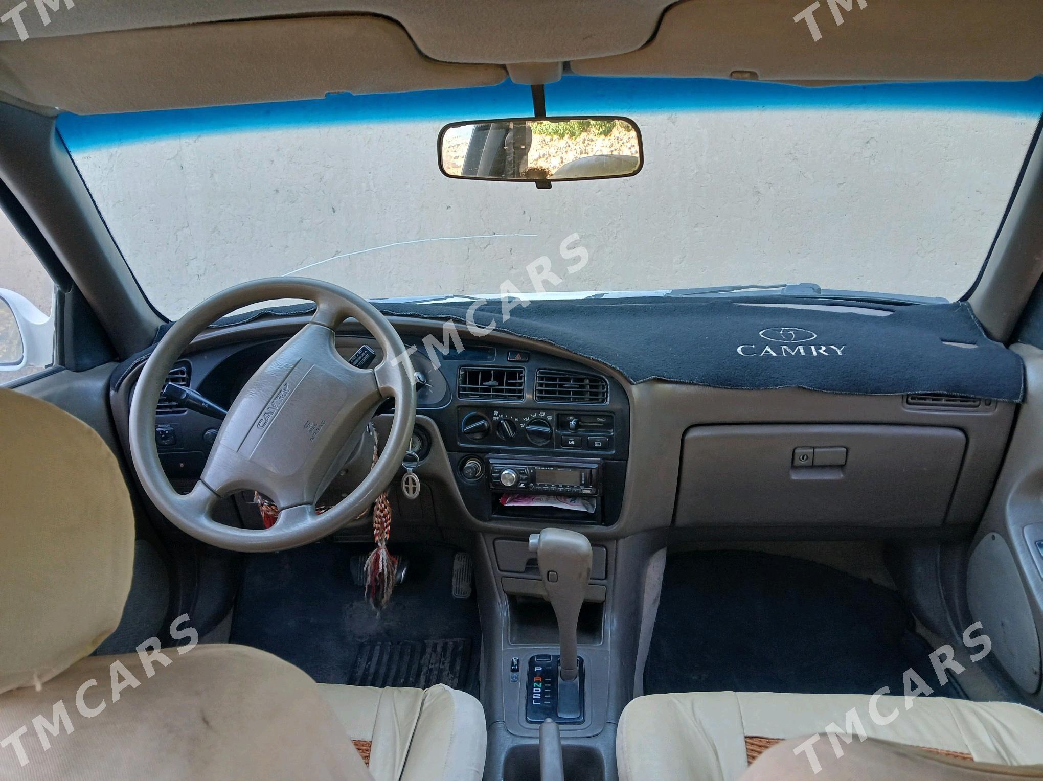 Toyota Camry 1993 - 65 000 TMT - Кёнеургенч - img 6