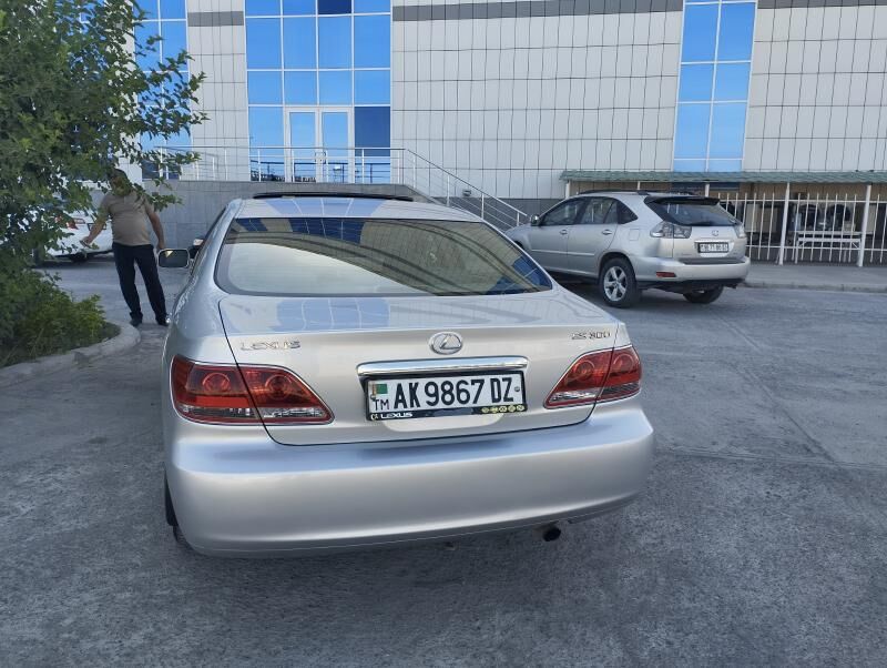 Lexus ES 300 2003 - 170 000 TMT - Дашогуз - img 8