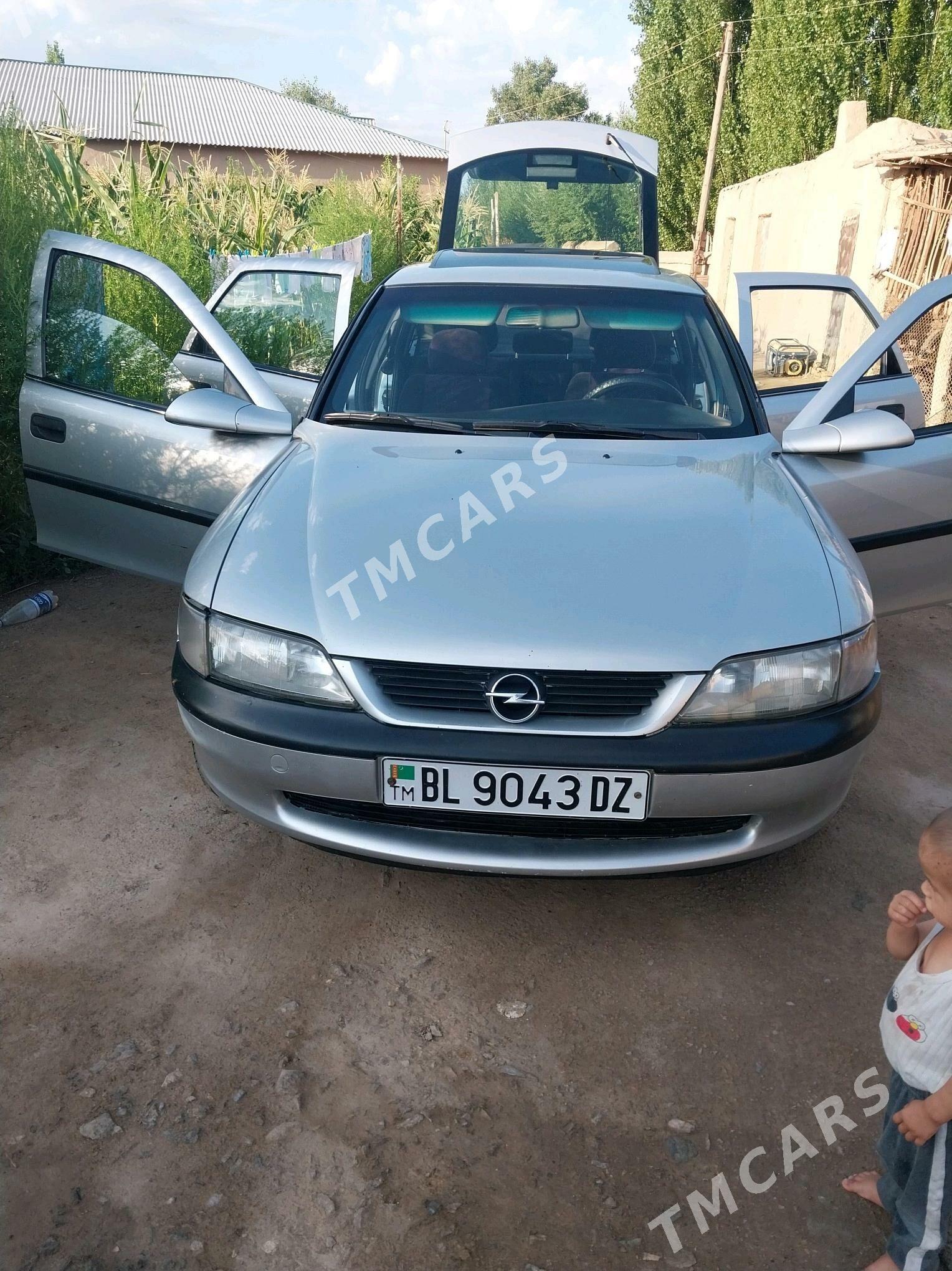 Opel Vectra 1998 - 45 000 TMT - Губадаг - img 5