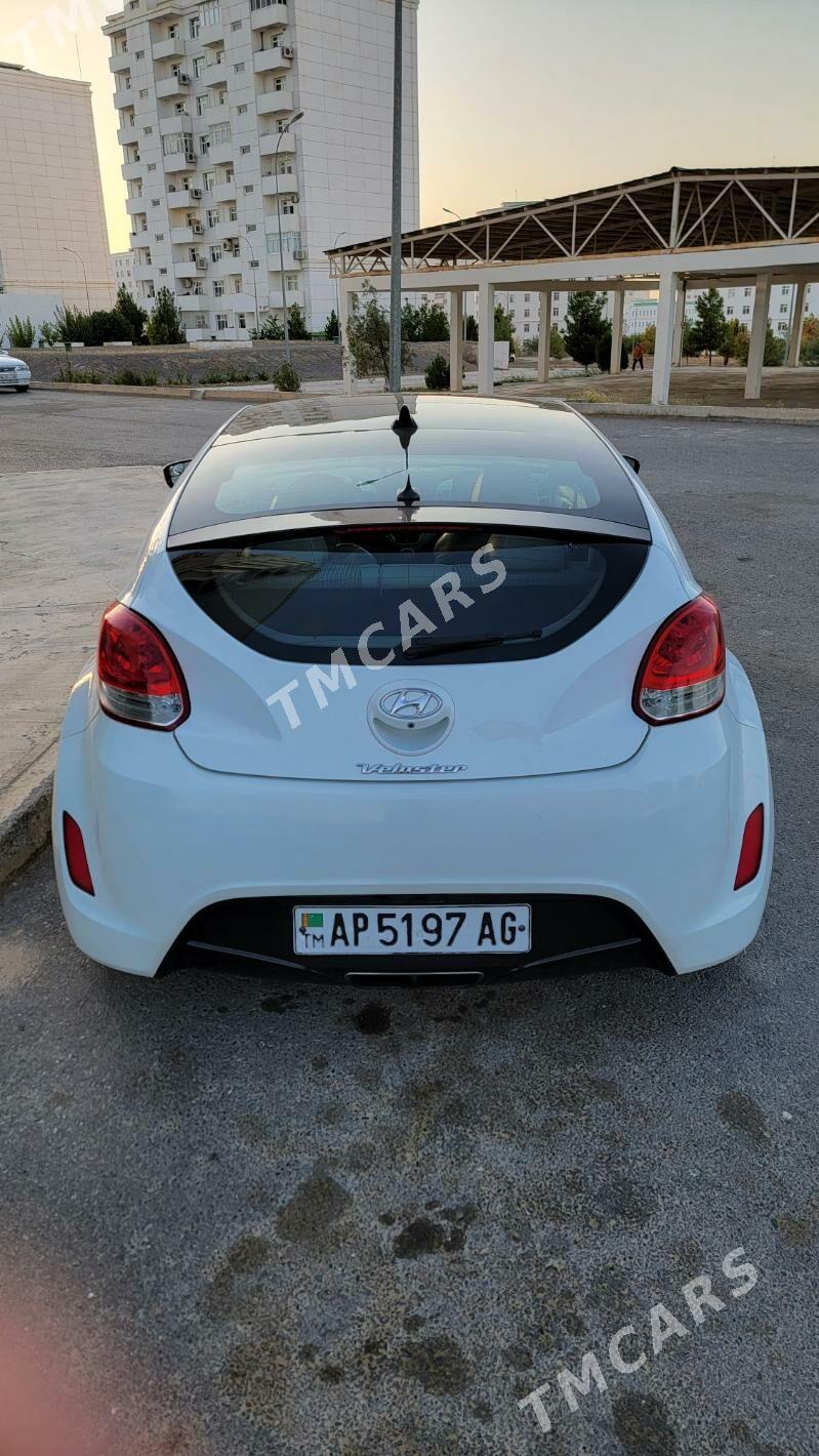 Hyundai Veloster 2014 - 150 000 TMT - Тязе заман - img 3