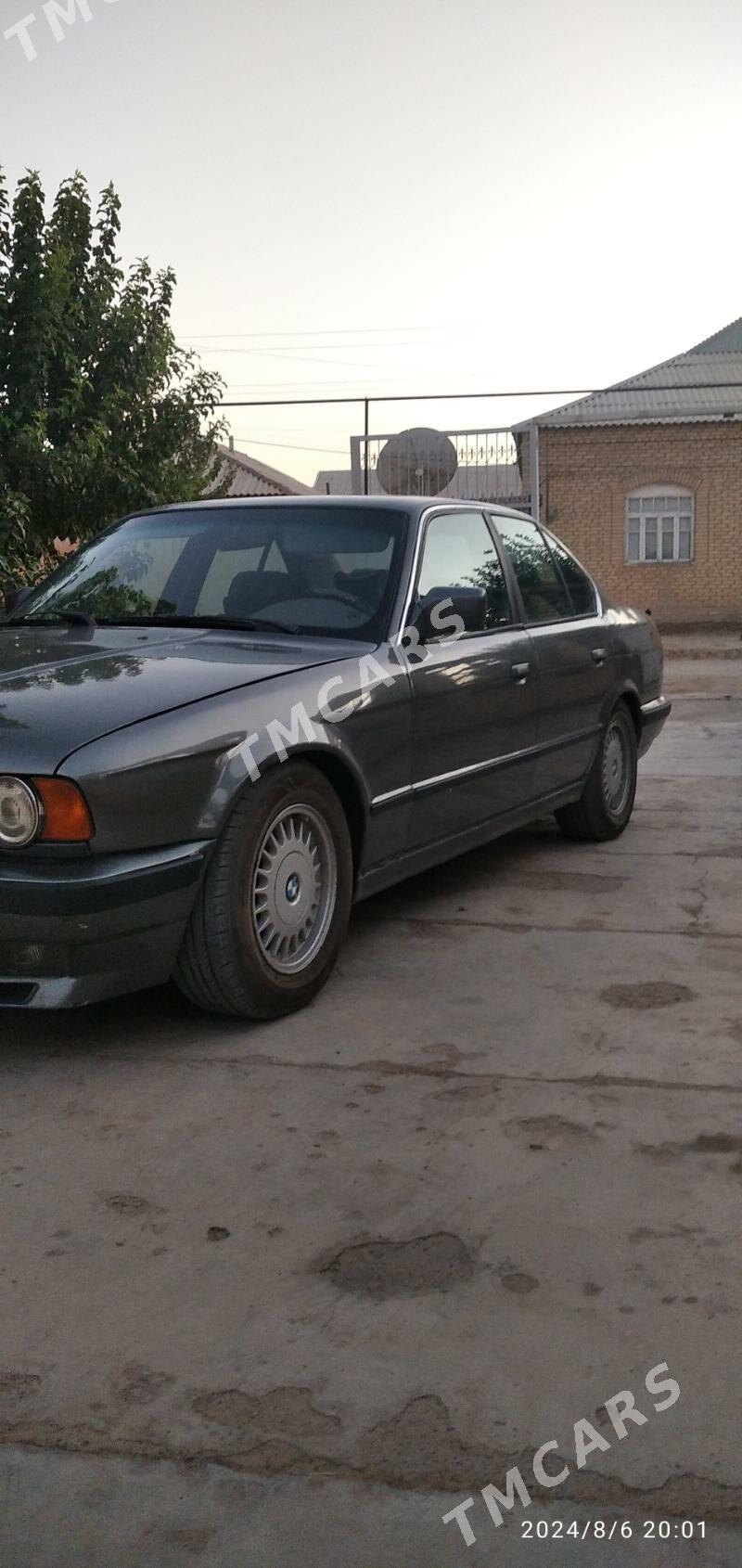 BMW 520 1990 - 34 000 TMT - Мары - img 3