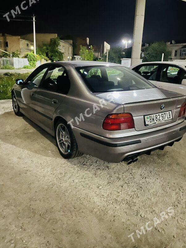 BMW E39 1998 - 100 000 TMT - Туркменабат - img 4