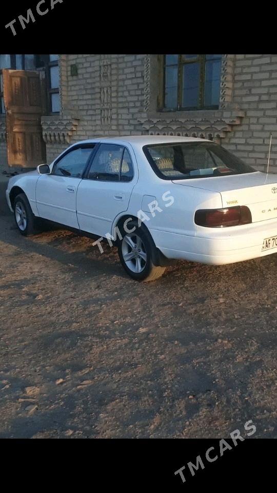 Toyota Camry 1993 - 65 000 TMT - Болдумсаз - img 2