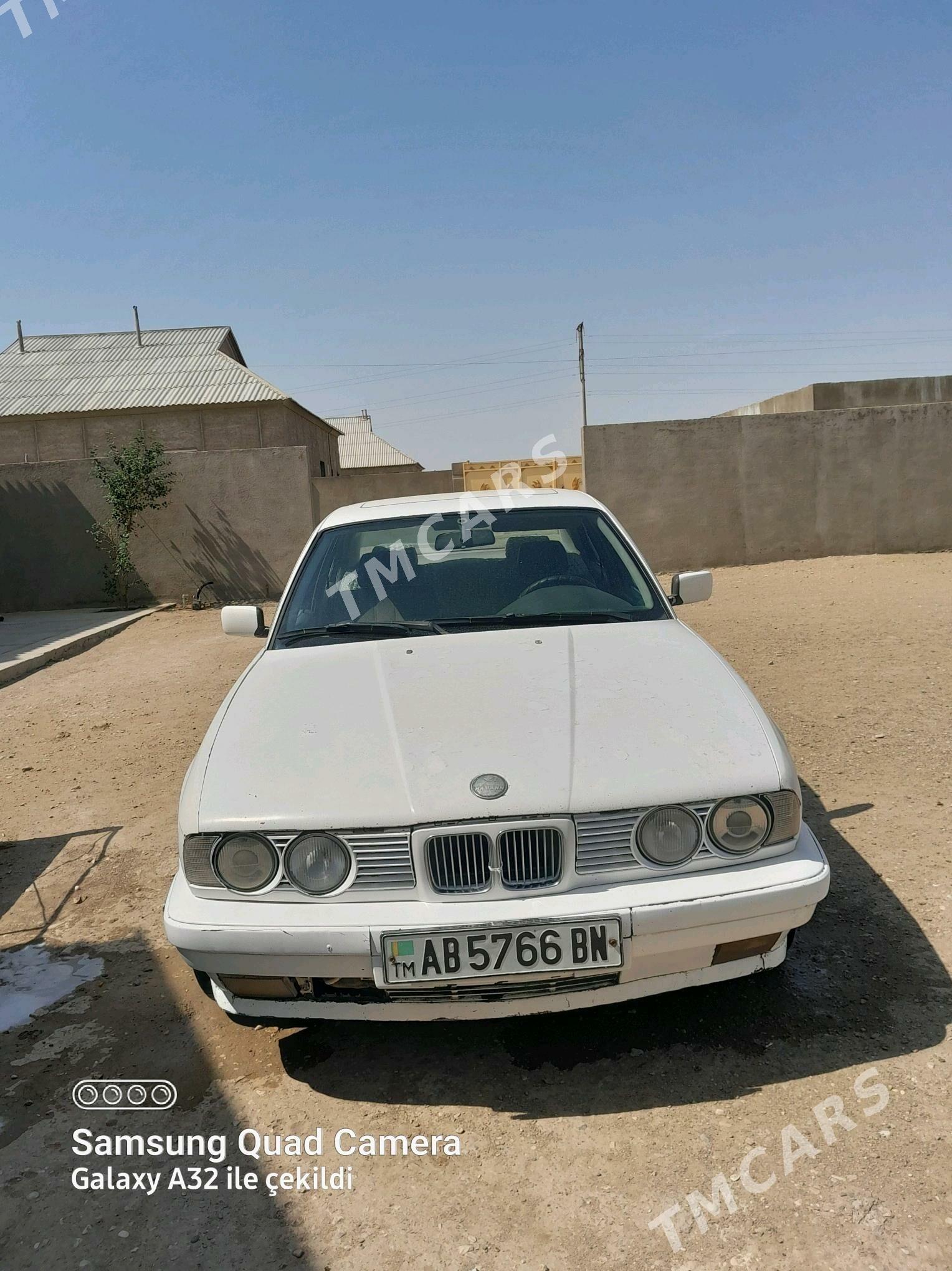 BMW 525 1991 - 32 000 TMT - Гумдаг - img 3