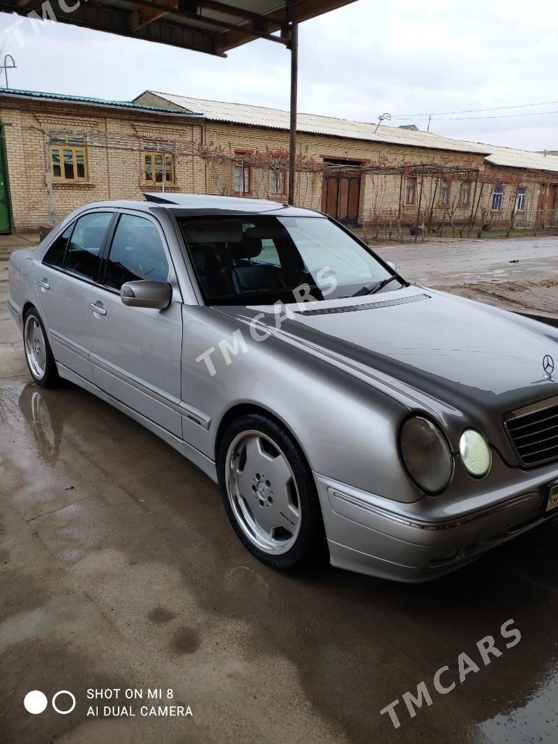 Mercedes-Benz E320 2002 - 130 000 TMT - Туркменабат - img 5