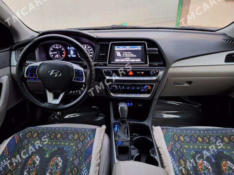 Hyundai Sonata 2018 - 190 000 TMT - Aşgabat - img 6