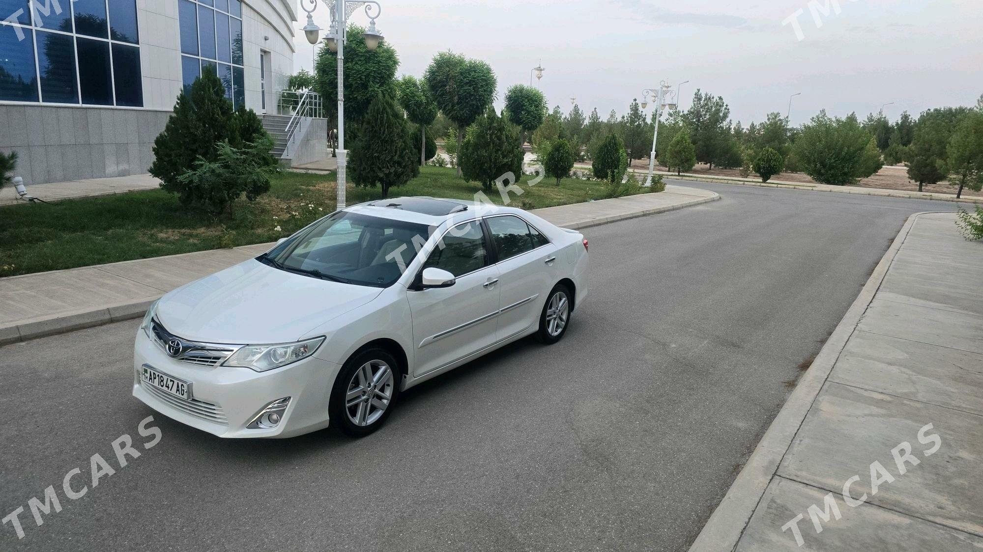 Toyota Camry 2014 - 280 000 TMT - Хитровка - img 4