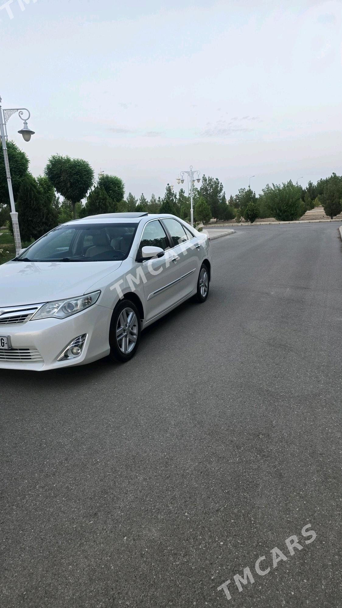 Toyota Camry 2014 - 280 000 TMT - Hitrowka - img 9