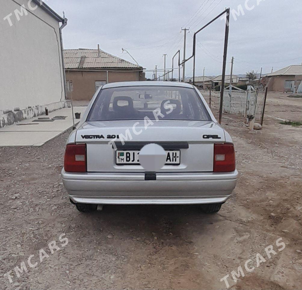 Opel Vectra 1992 - 38 000 TMT - Кака - img 2