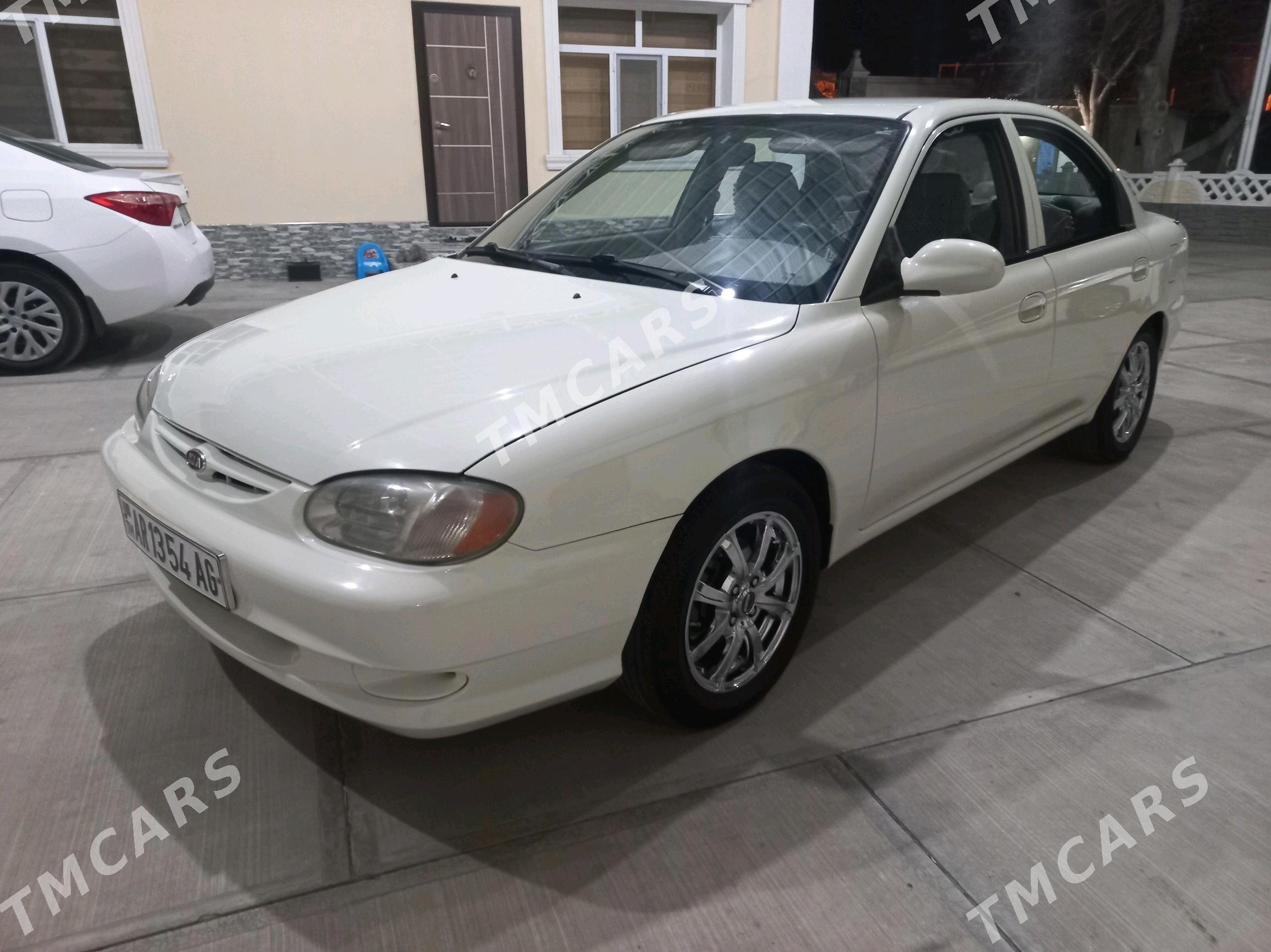 Toyota Corolla 2001 - 68 000 TMT - Aşgabat - img 3