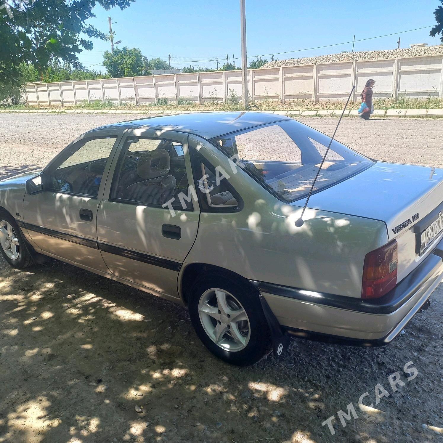 Opel Vectra 1991 - 32 000 TMT - Мары - img 5