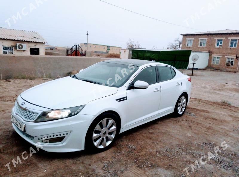 Kia Optima 2011 - 160 000 TMT - Мары - img 2