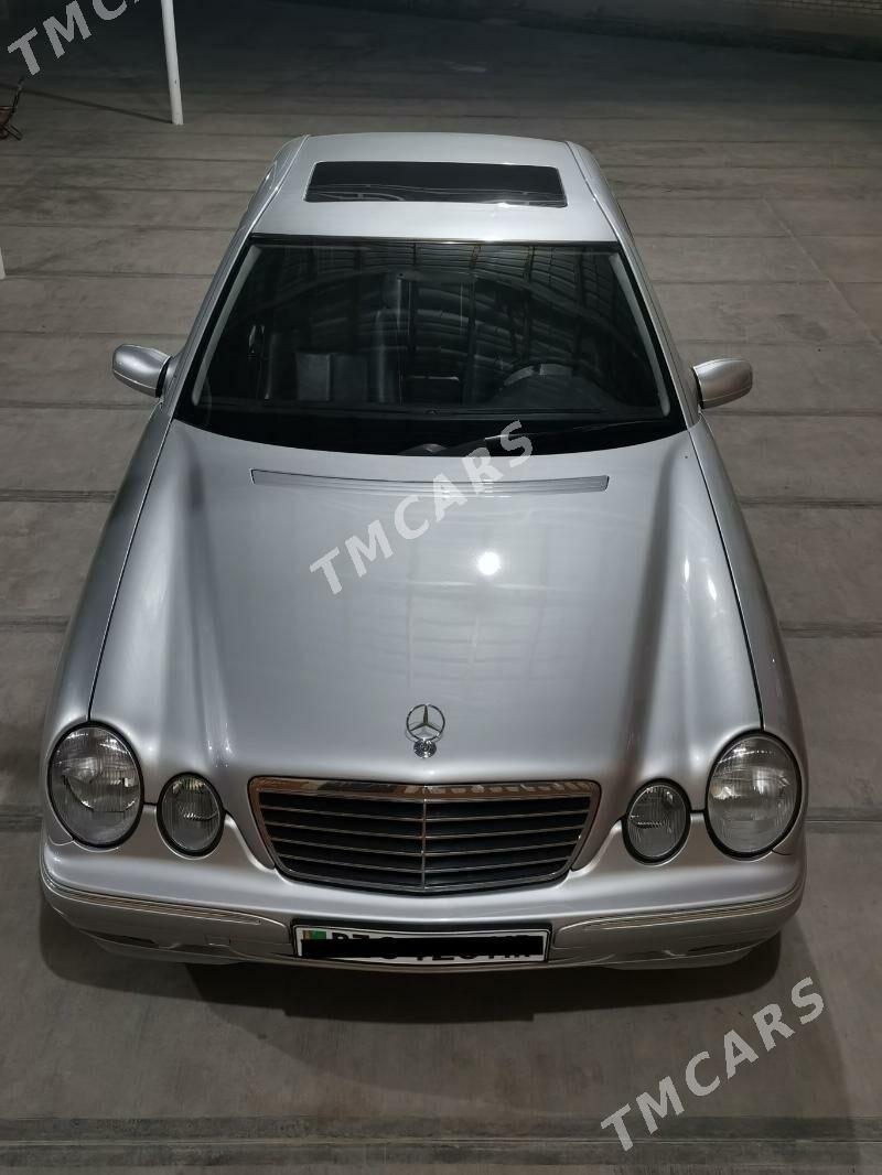 Mercedes-Benz E430 2001 - 135 000 TMT - Мары - img 2