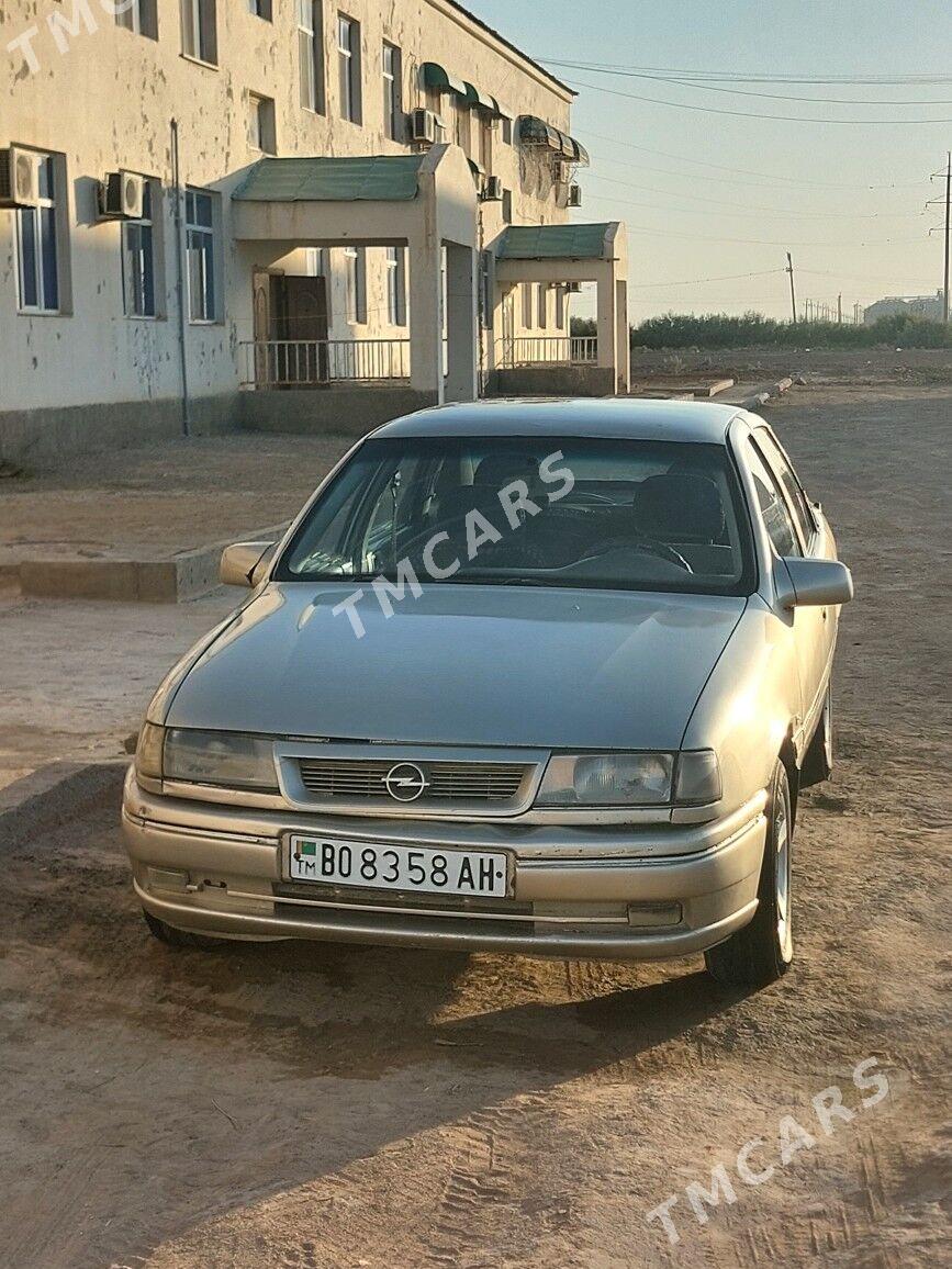 Opel Vectra 1990 - 22 000 TMT - Çoganly - img 6