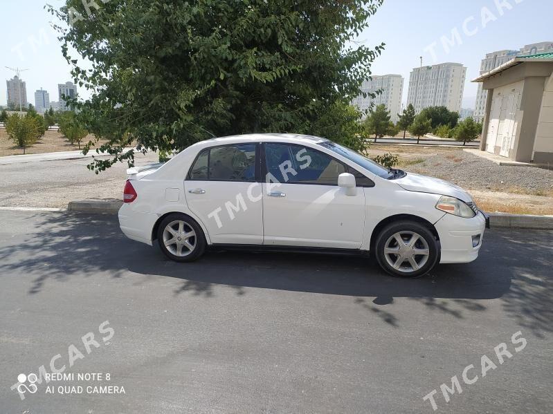 Nissan Versa 2009 - 85 000 TMT - Büzmeýin - img 4