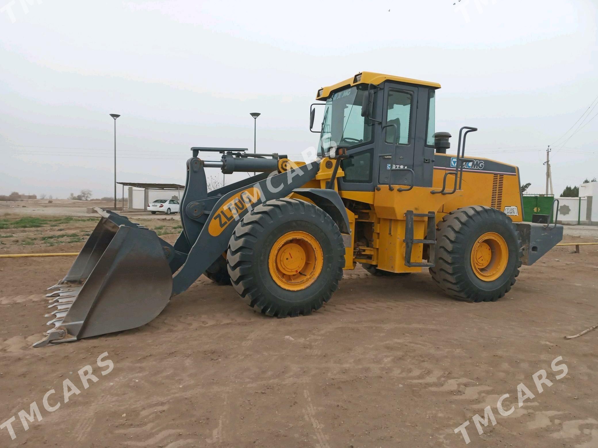 XCMG ZL50 2010 - 500 000 TMT - Теджен - img 4