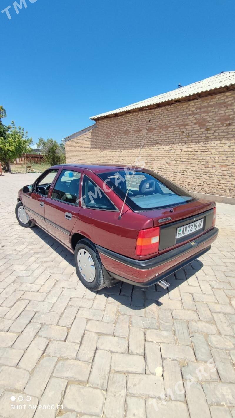 Opel Vectra 1992 - 19 000 TMT - Байрамали - img 3