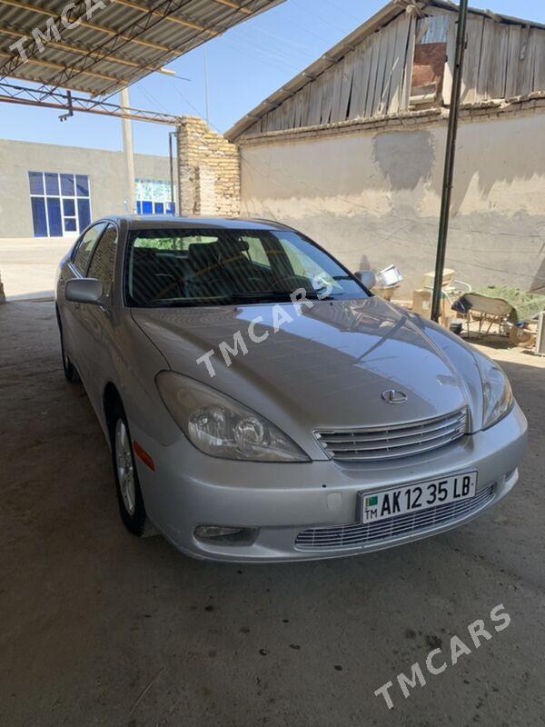 Lexus ES 300 2002 - 165 000 TMT - Дянев - img 5