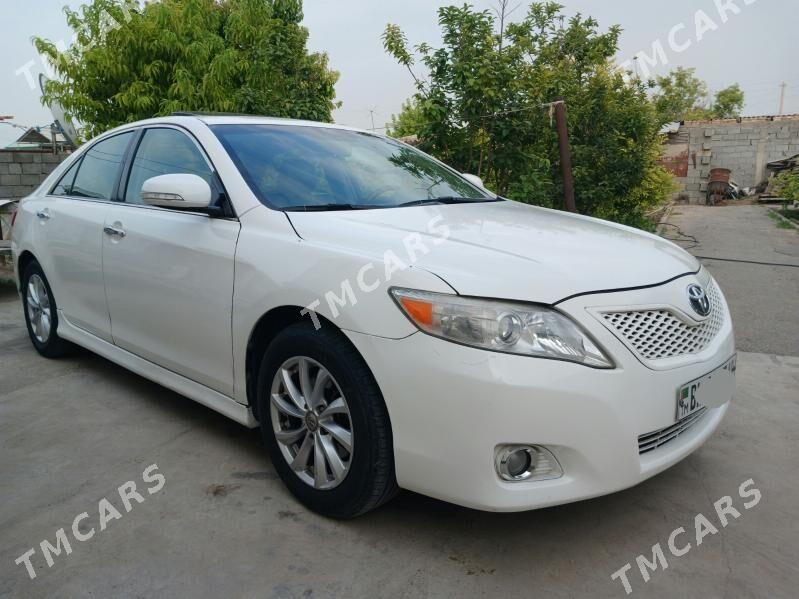 Toyota Camry 2010 - 185 000 TMT - Бузмеин - img 3