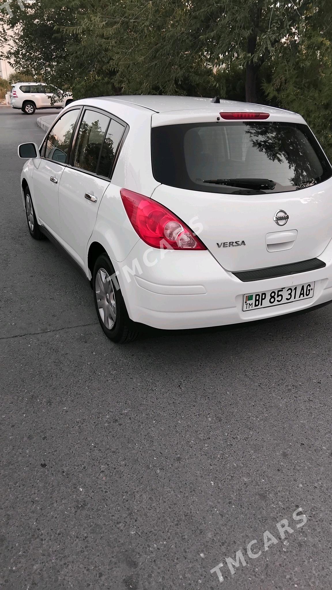 Nissan Versa 2010 - 105 000 TMT - Ашхабад - img 3