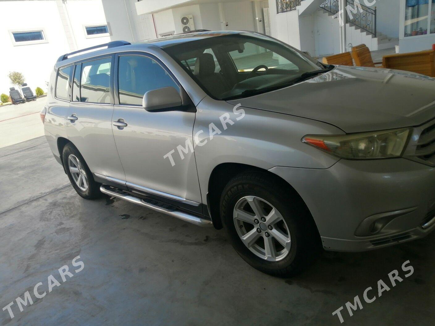 Toyota Highlander 2011 - 250 000 TMT - Mary - img 2