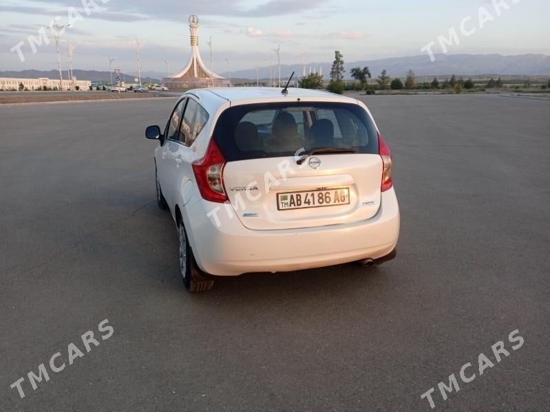 Nissan Versa 2013 - 100 000 TMT - Howdan "B" - img 2