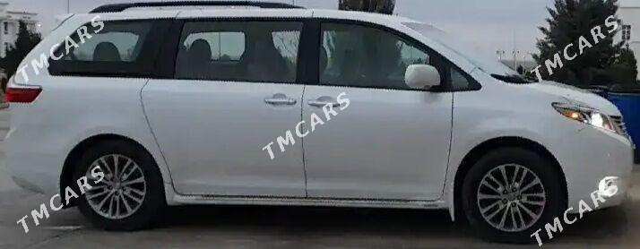 Toyota Sienna 2010 - 285 000 TMT - Ашхабад - img 4