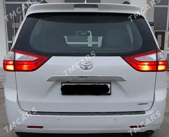 Toyota Sienna 2010 - 285 000 TMT - Ашхабад - img 6