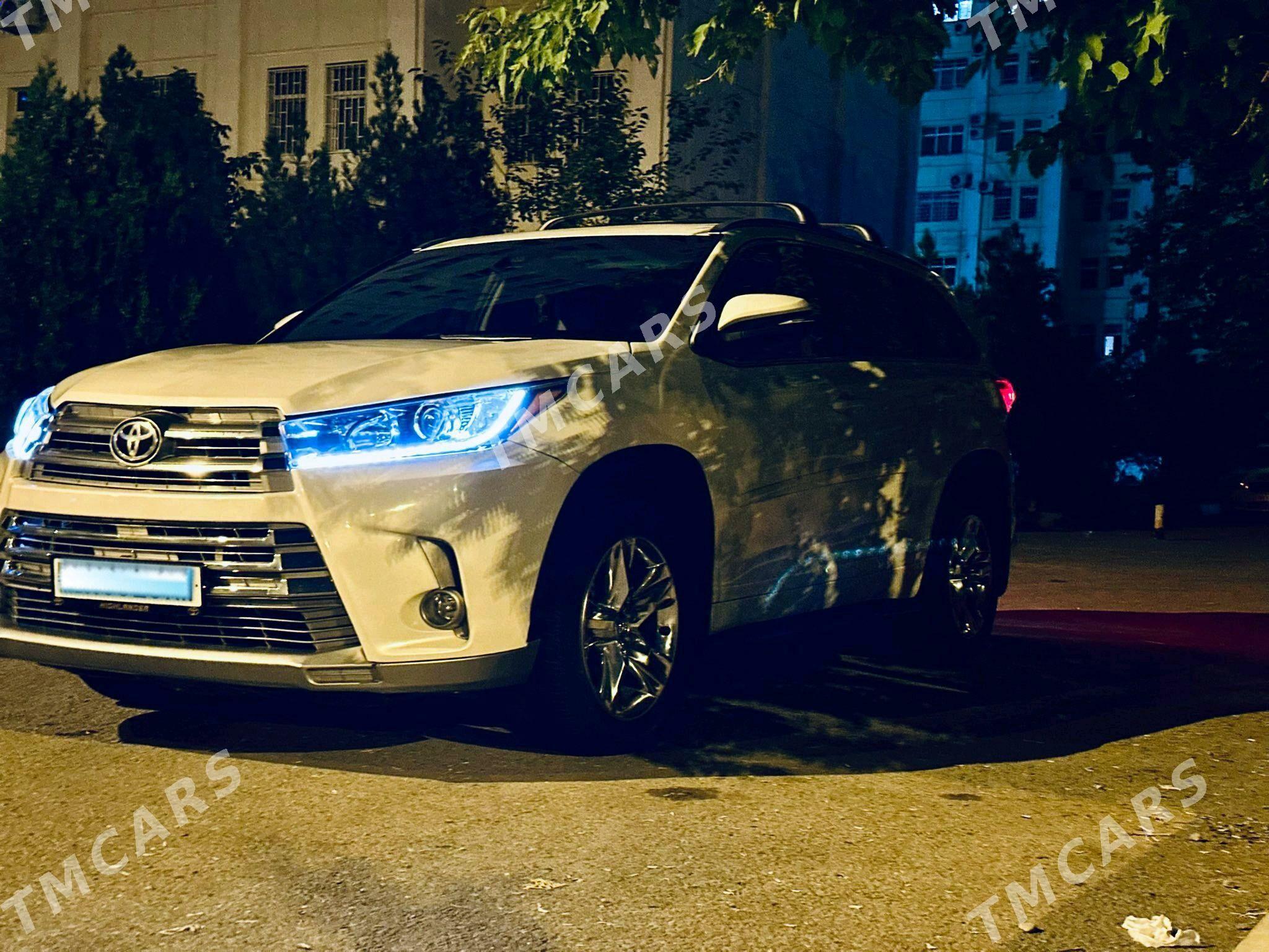 Toyota Highlander 2019 - 390 000 TMT - Türkmenabat - img 2