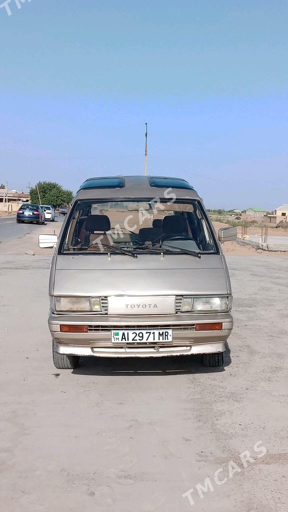 Toyota Town Ace 1989 - 20 000 TMT - Мургап - img 3