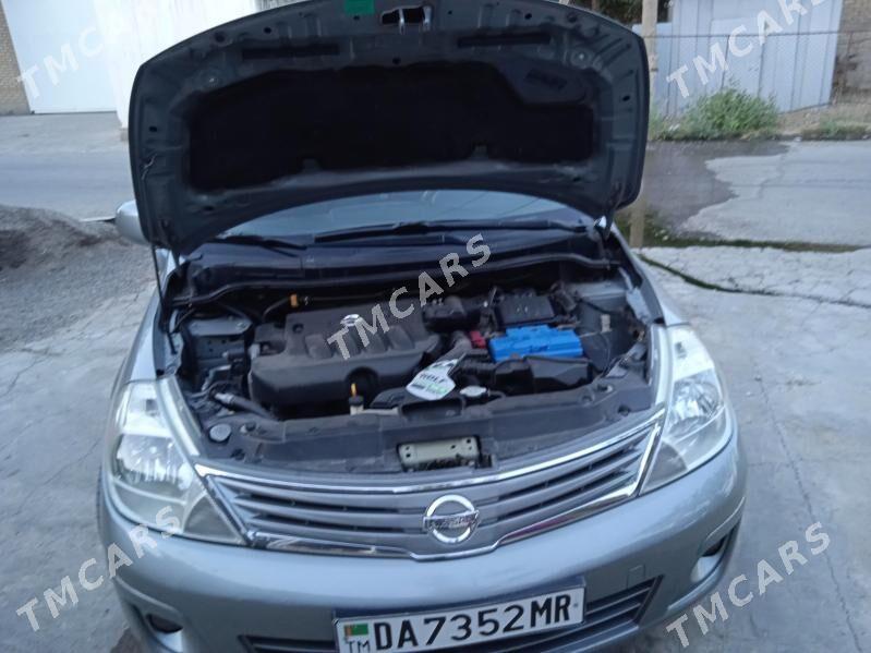 Nissan Versa 2010 - 100 000 TMT - Мары - img 5