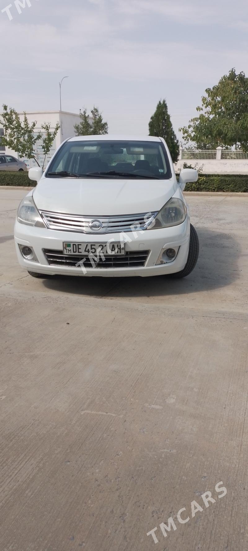 Nissan Versa 2010 - 90 000 TMT - Ашхабад - img 2