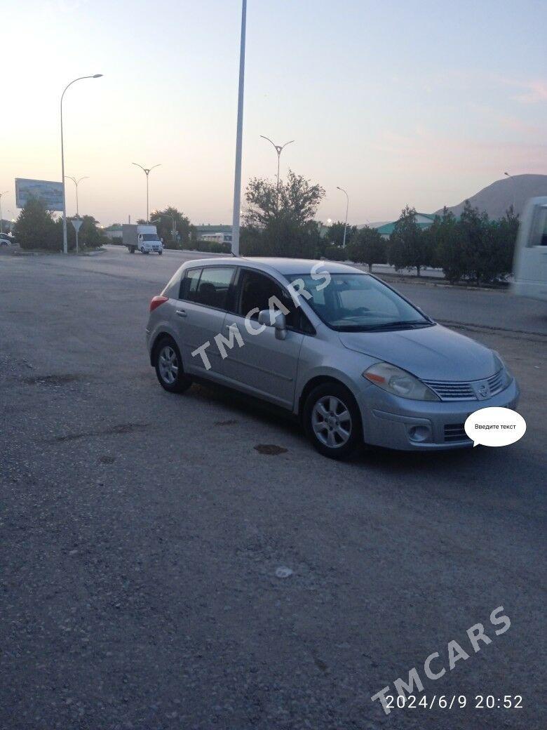 Nissan Versa 2010 - 76 000 TMT - Kaka - img 2