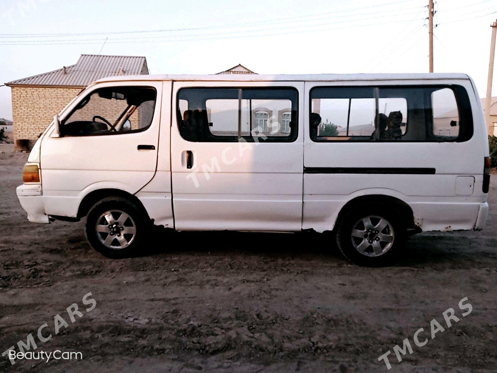 Toyota Hiace 1998 - 56 000 TMT - Мургап - img 2