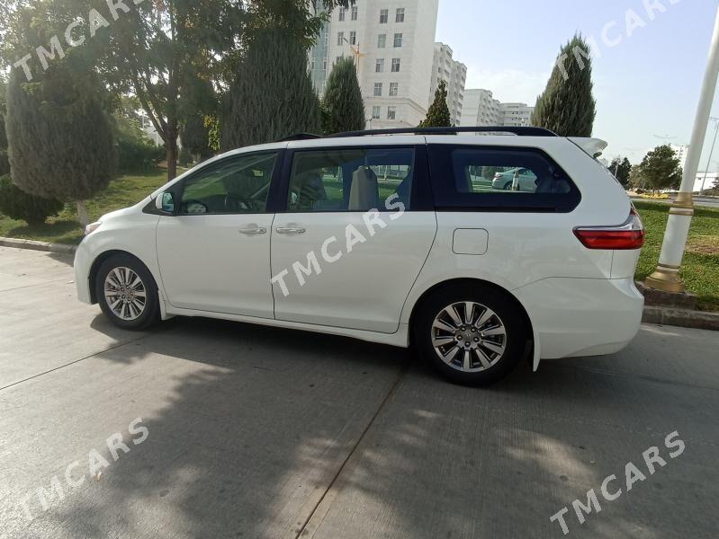 Toyota Sienna 2019 - 430 000 TMT - Aşgabat - img 9