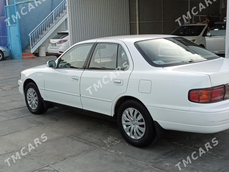 Toyota Camry 1993 - 80 000 TMT - Мары - img 4