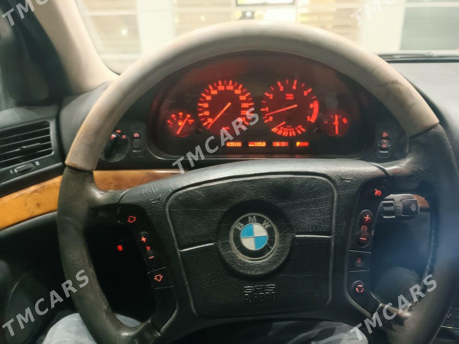 BMW E39 1997 - 80 000 TMT - Балканабат - img 3