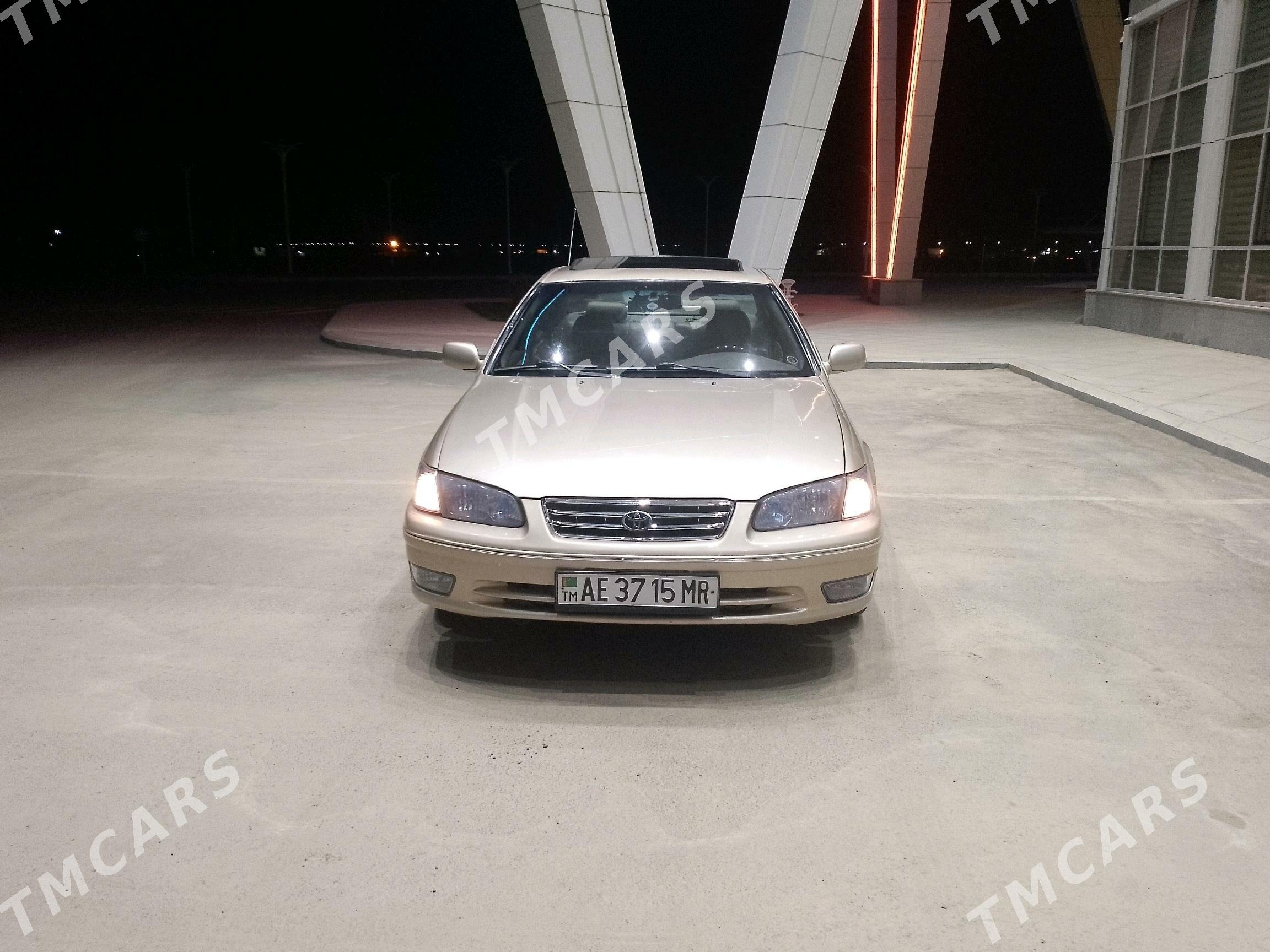 Toyota Camry 2001 - 150 000 TMT - Мары - img 3