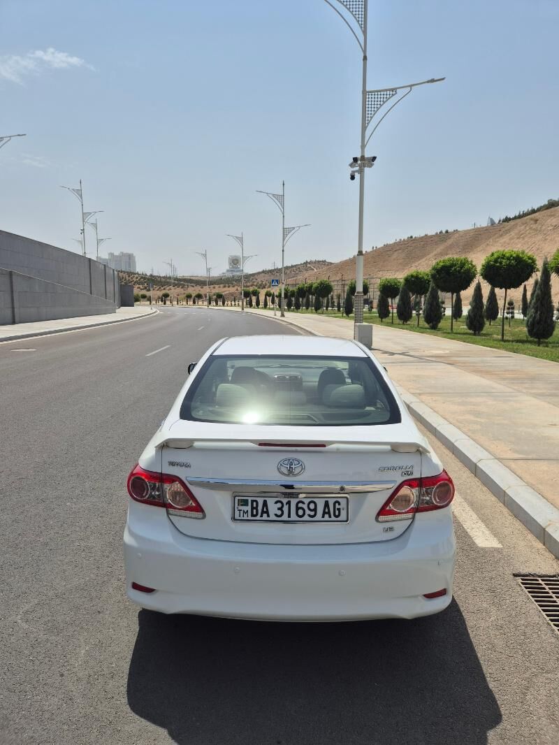 Toyota Corolla 2013 - 157 000 TMT - Aşgabat - img 7