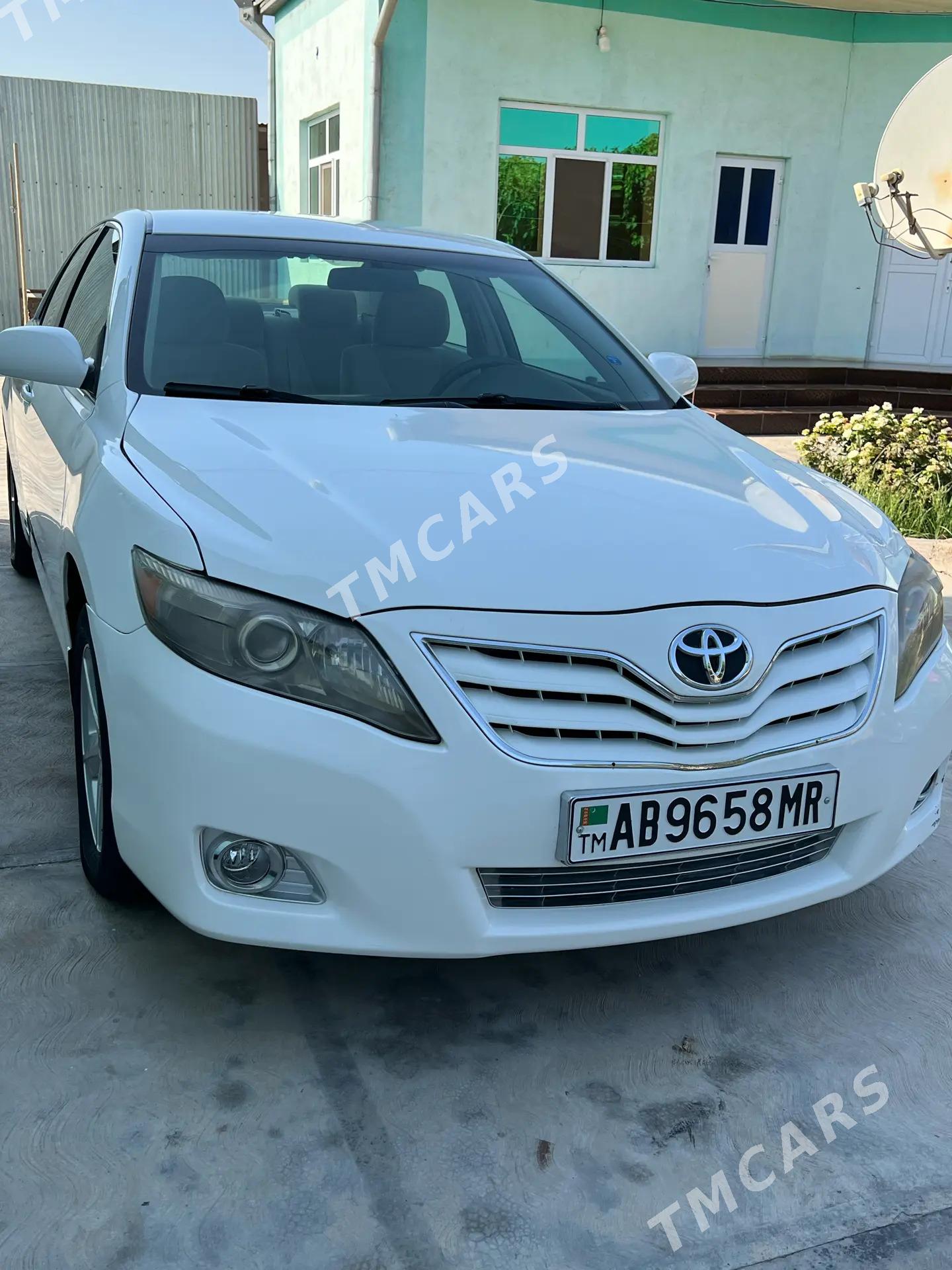 Toyota Camry 2011 - 170 000 TMT - Мары - img 4