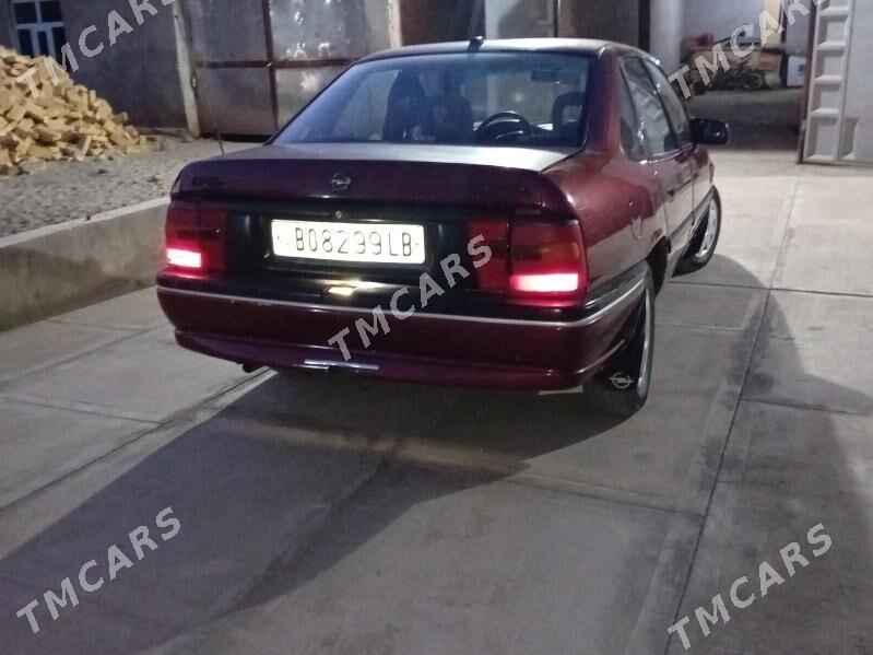 Opel Vectra 1993 - 24 000 TMT - Farap - img 3