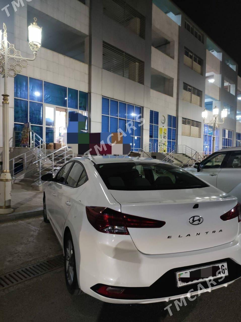 Hyundai Elantra 2020 - 180 000 TMT - Aşgabat - img 3