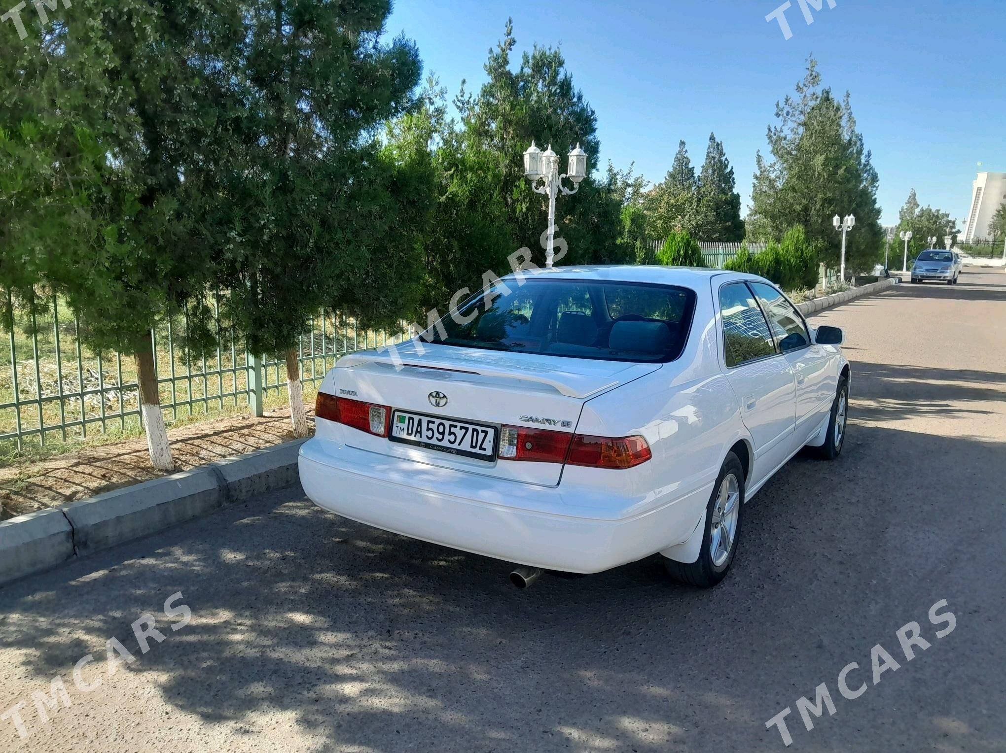 Toyota Camry 2000 - 116 000 TMT - Daşoguz - img 4