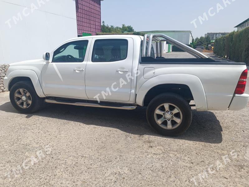 Toyota Tacoma 2014 - 260 000 TMT - Aşgabat - img 3