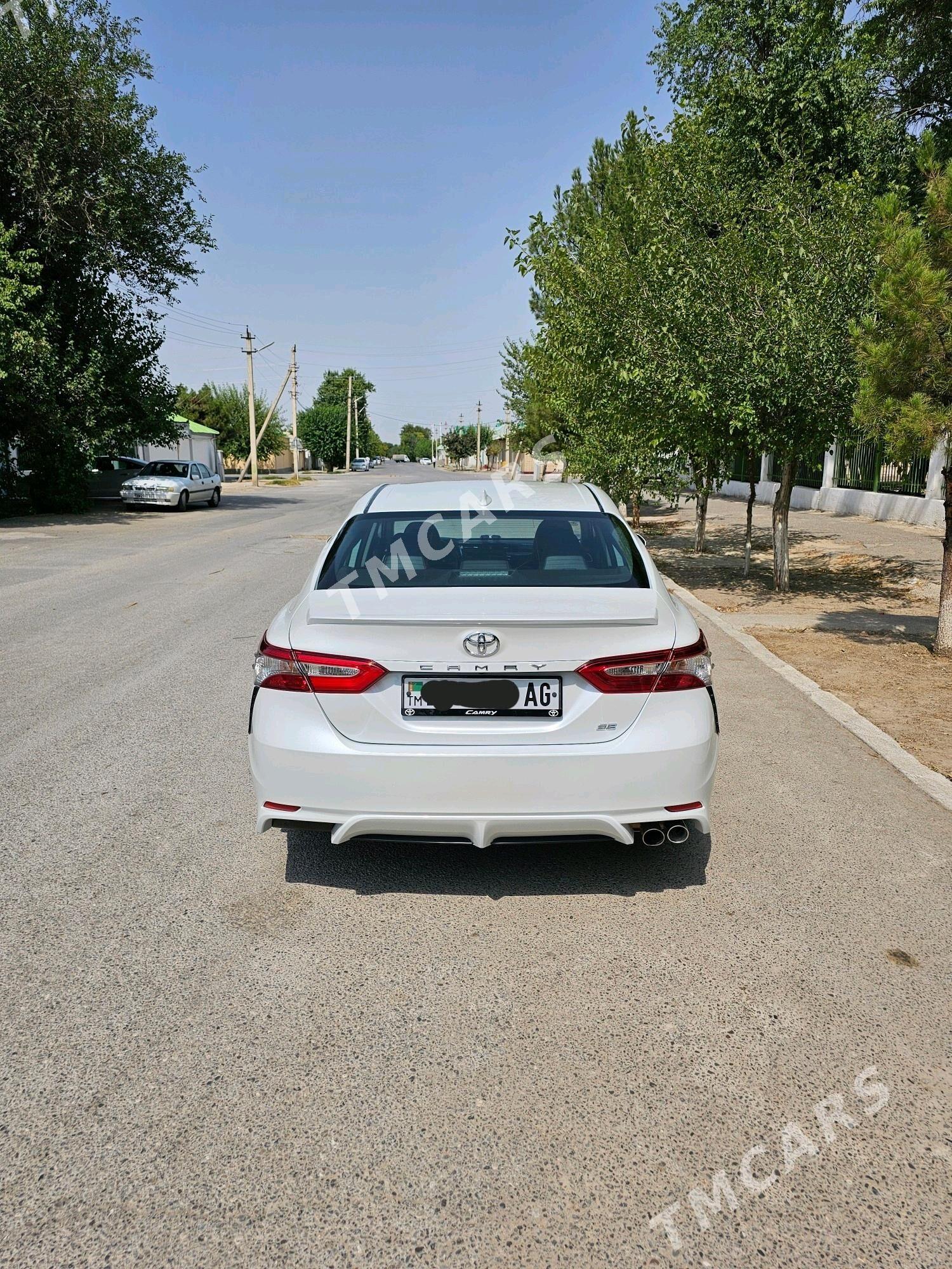 Toyota Camry 2019 - 257 000 TMT - Aşgabat - img 5