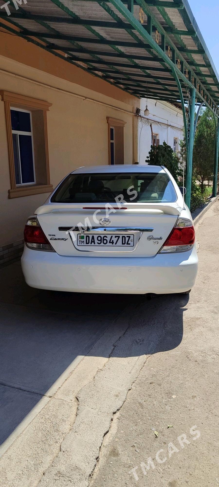 Toyota Camry 2003 - 140 000 TMT - Daşoguz - img 3