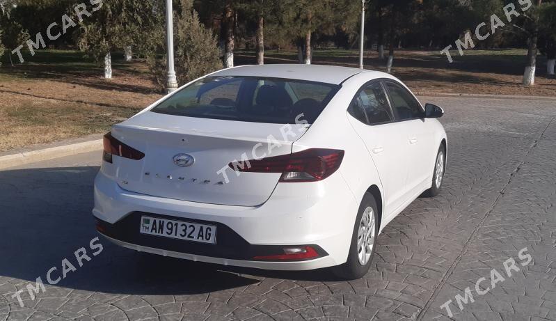 Hyundai Elantra 2019 - 188 000 TMT - Мир 6 - img 8